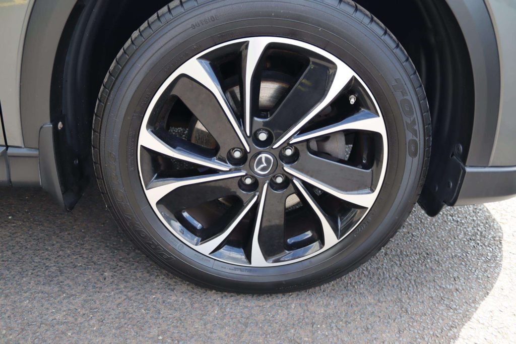 Mazda CX-5 VX72 HLW