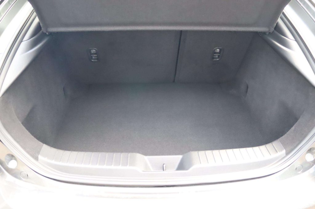 Mazda 3 VE73 HSZ