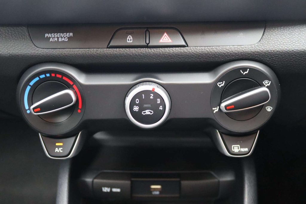 Kia Stonic VU22 GRF