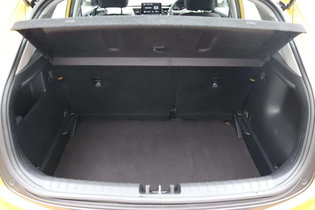 Kia Stonic VU22 GRF