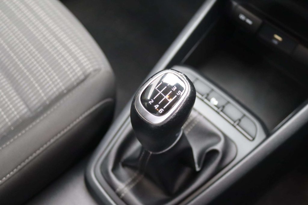 Kia Stonic VU22 GRF